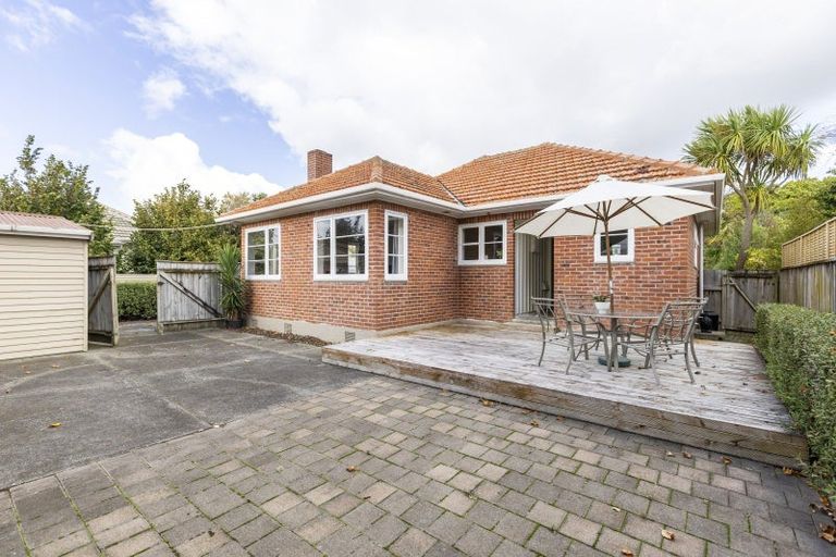 Photo of property in 54 Savage Crescent, West End, Palmerston North, 4412