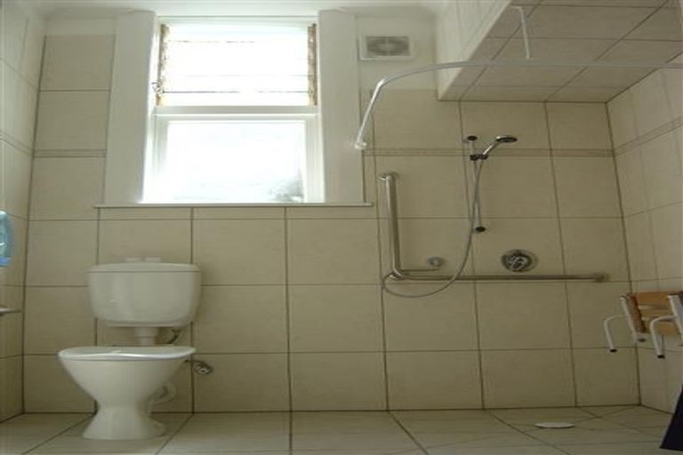 Photo of property in 48 Aurora Terrace, Kelburn, Wellington, 6012