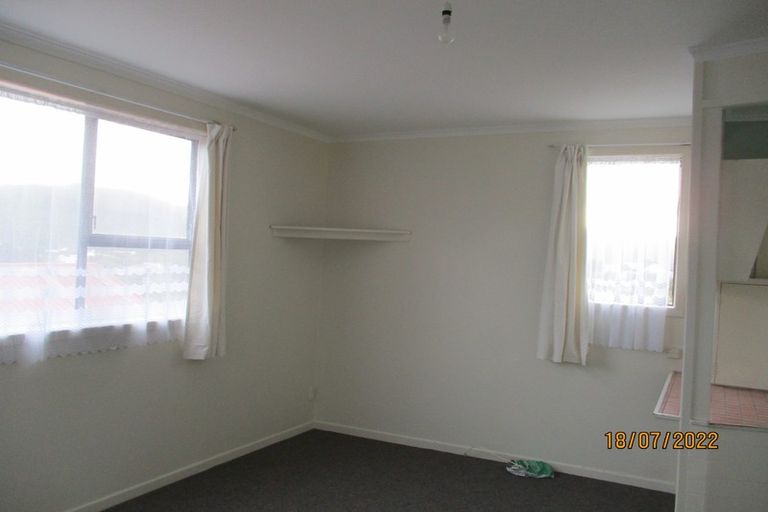 Photo of property in 81 Northland Road, Northland, Wellington, 6012