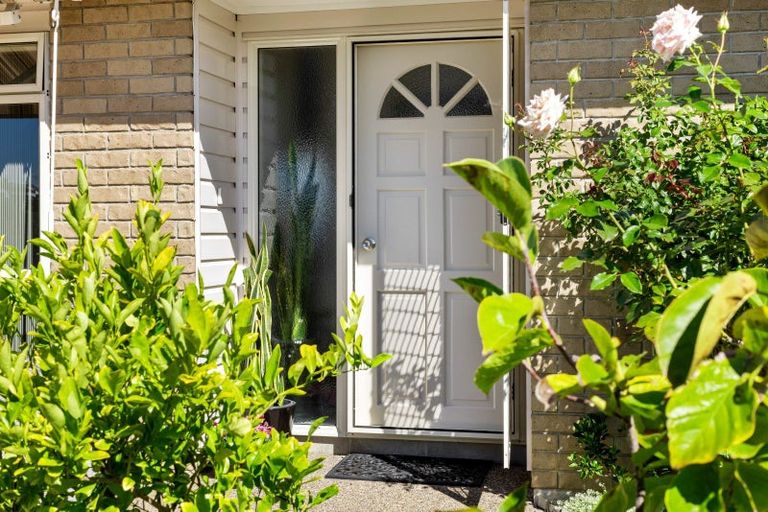 Photo of property in 1/42 Bay Street, Red Beach, 0932