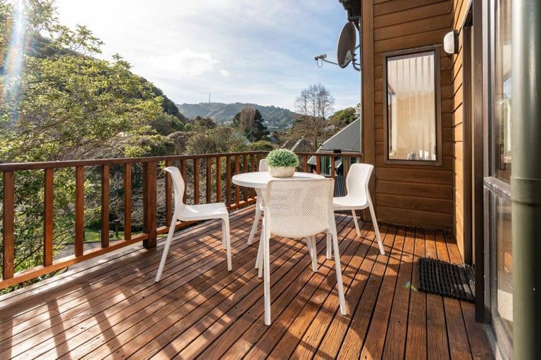 Photo of property in 13 Bendbrook Way, Ngaio, Wellington, 6035