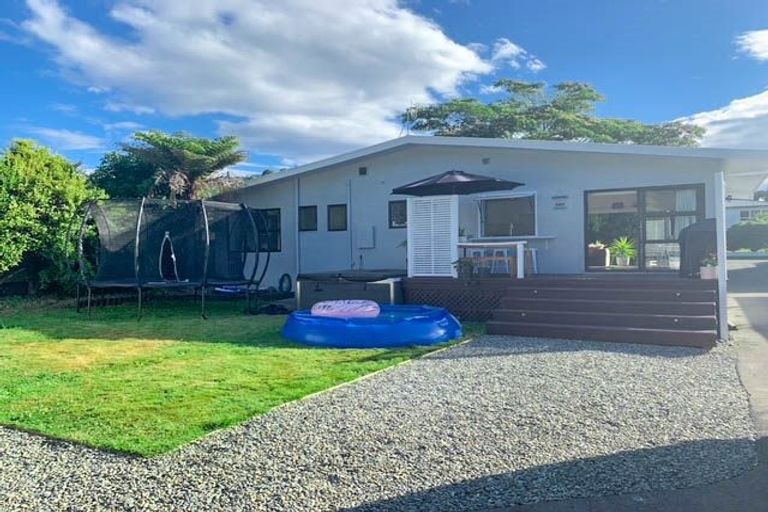 Photo of property in 26 Cawthron Crescent, Annesbrook, Nelson, 7011