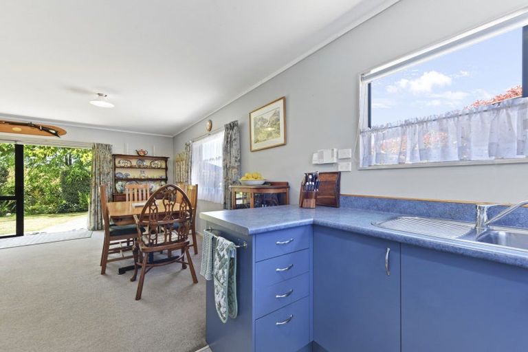 Photo of property in 6 Lionel Place, Mapua, 7005