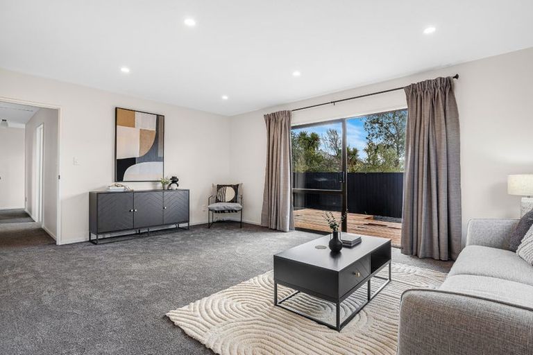 Photo of property in 2/51 Tilford Street, Woolston, Christchurch, 8062