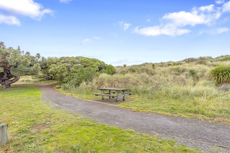 Photo of property in 163c Marine Parade, New Brighton, Christchurch, 8083