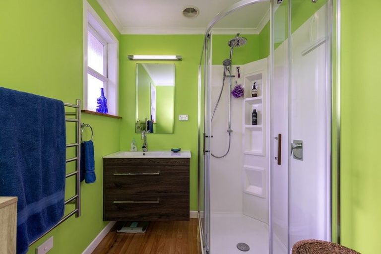 Photo of property in 4 Brazier Grove, Paraparaumu, 5032