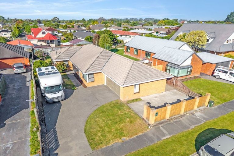 Photo of property in 20 Briarmont Street, Avondale, Christchurch, 8061