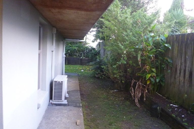 Photo of property in 6e Panama Road, Mount Wellington, Auckland, 1062