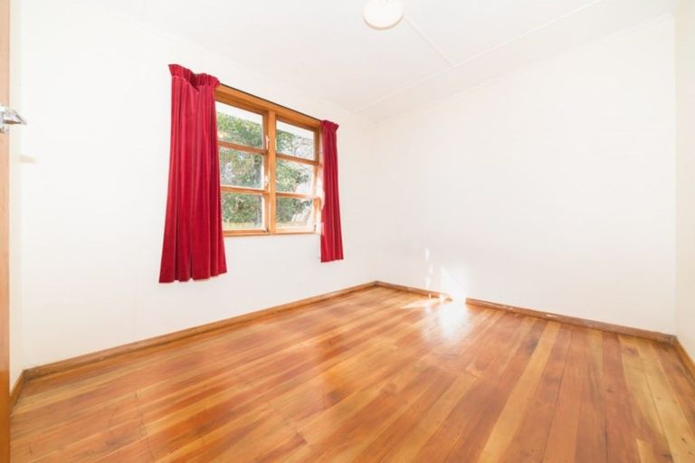 Photo of property in 2 Highbury Avenue, Highbury, Palmerston North, 4412