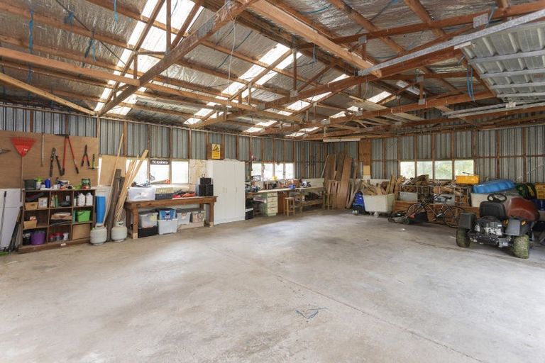 Photo of property in 10 Kirk Street, Matawai, 4075