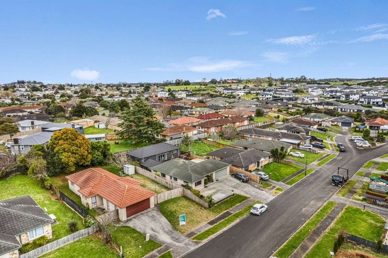 Photo of property in 10 Marblewood Grove, Pukekohe, 2120