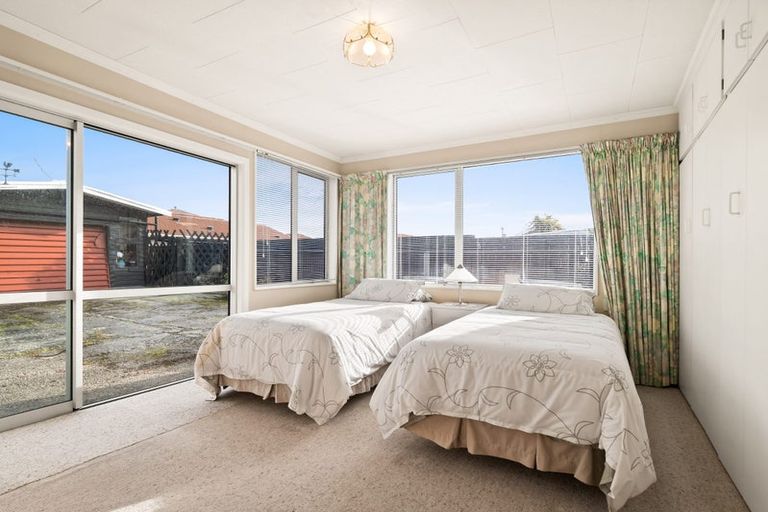 Photo of property in 132 Melbourne Street, South Dunedin, Dunedin, 9012