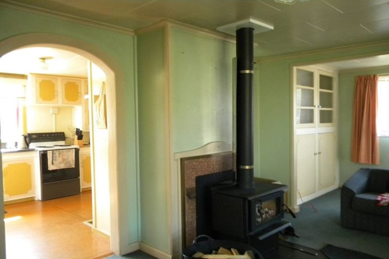 Photo of property in 50 Moorhouse Street, Ross, 7812