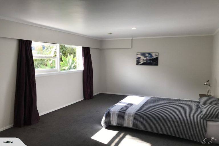 Photo of property in 2/28 Norman Road, Hauraki, Auckland, 0622