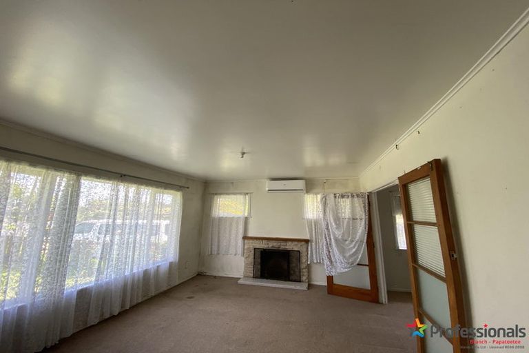 Photo of property in 17 Kairanga Street, Mangere East, Auckland, 2024
