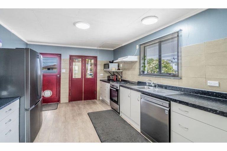 Photo of property in 102 Waiau Crescent, Kingswell, Invercargill, 9812