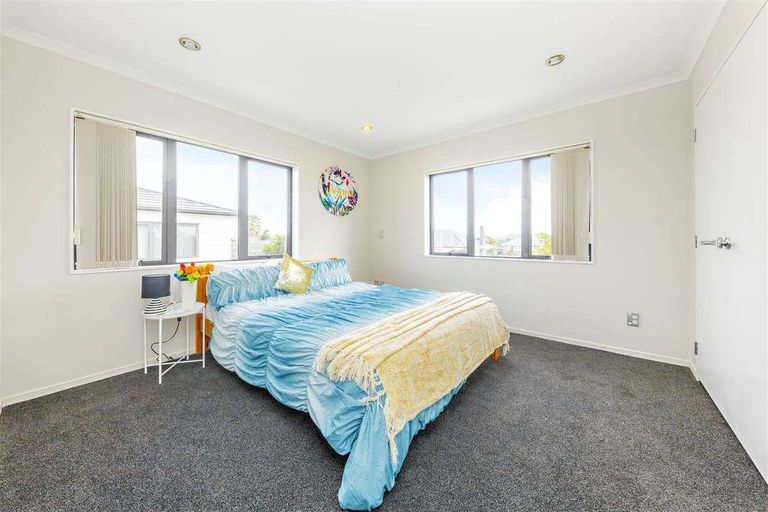 Photo of property in 26a Wayne Drive, Mangere, Auckland, 2022