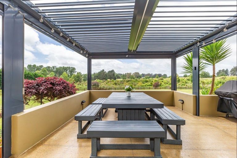 Photo of property in 100 Lea Grove, Levin, 5572