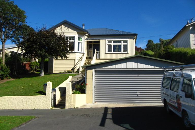 Photo of property in 15 Glenross Street, Glenross, Dunedin, 9011