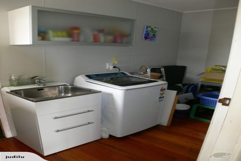 Photo of property in 73 Ihaia Road, Opunake, 4616