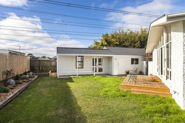 Photo of property in 383 Greers Road, Bishopdale, Christchurch, 8053