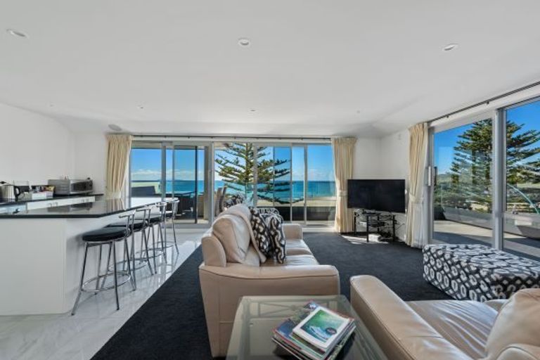 Photo of property in 4 Marine Parade, Mount Maunganui, 3116