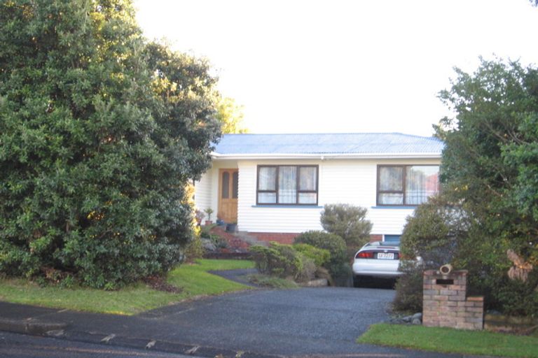 Photo of property in 13 Rothery Road, Hillpark, Auckland, 2102