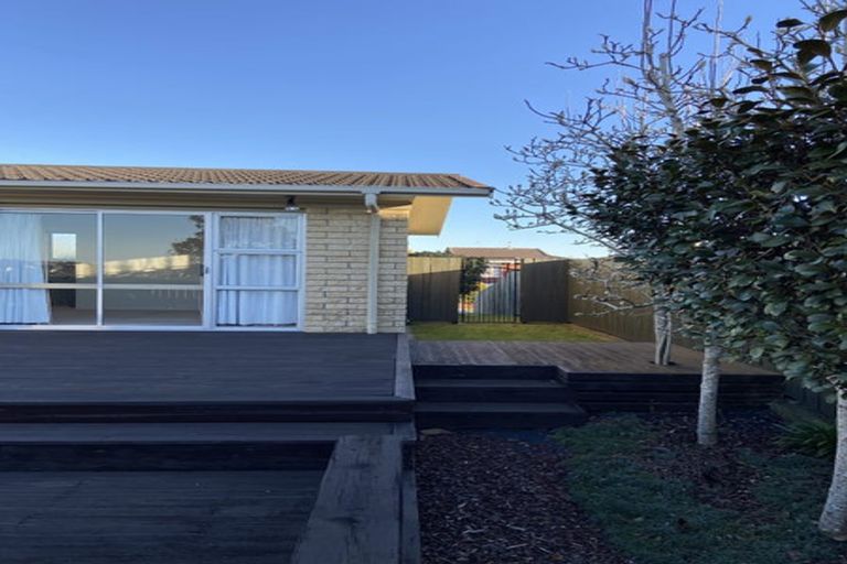 Photo of property in 12 Salmond Place, Dinsdale, Hamilton, 3204