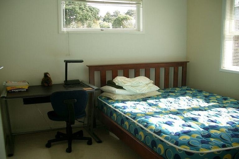 Photo of property in 40 Lingfield Street, Glenfield, Auckland, 0629