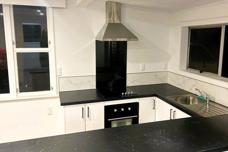 Photo of property in 42 Tennyson Street, Dannevirke, 4930