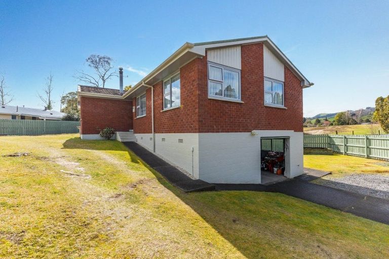 Photo of property in 27 Falkner Park, Taumarunui, 3920