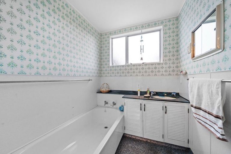 Photo of property in 124 Colombo Road, Masterton, 5810