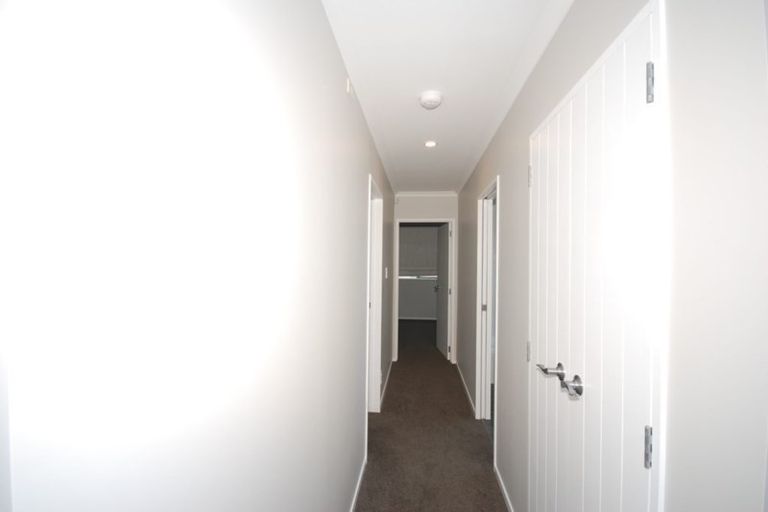 Photo of property in 6 Derg Place, East Tamaki, Auckland, 2013