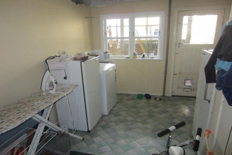 Photo of property in 3 Bede Grove, Tawa, Wellington, 5028