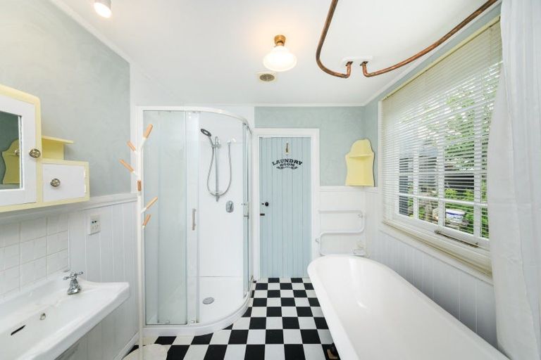 Photo of property in 211 Cambridge Avenue, Ashhurst, 4810