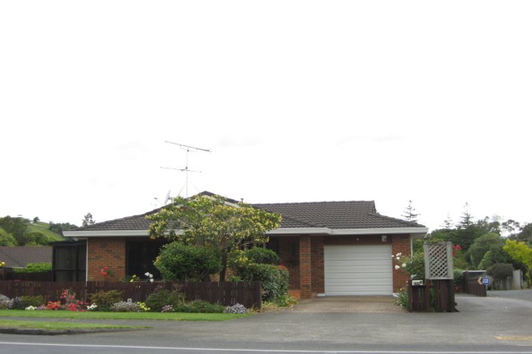 Photo of property in 155b Edinburgh Street, Pukekohe, 2120