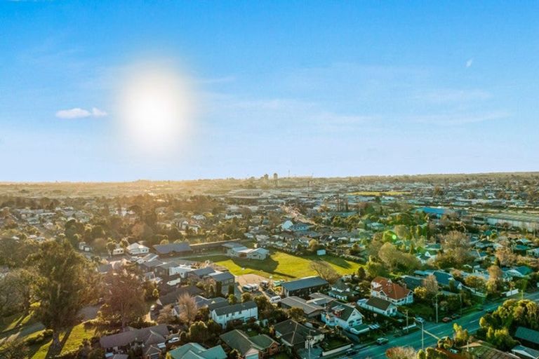 Photo of property in 12 Locarno Street, Opawa, Christchurch, 8023