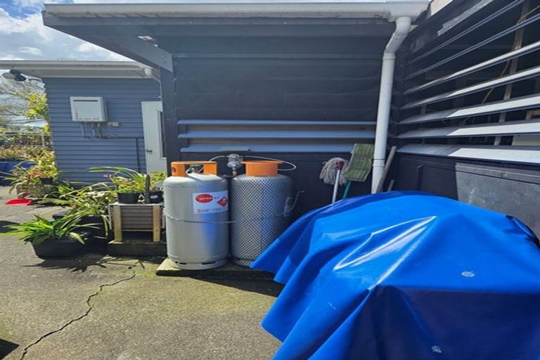Photo of property in 43 Margaret Road, Papatoetoe, Auckland, 2025