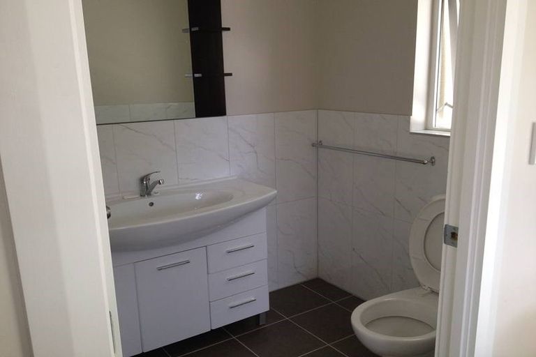 Photo of property in 10 Clare Place, Pirimai, Napier, 4112