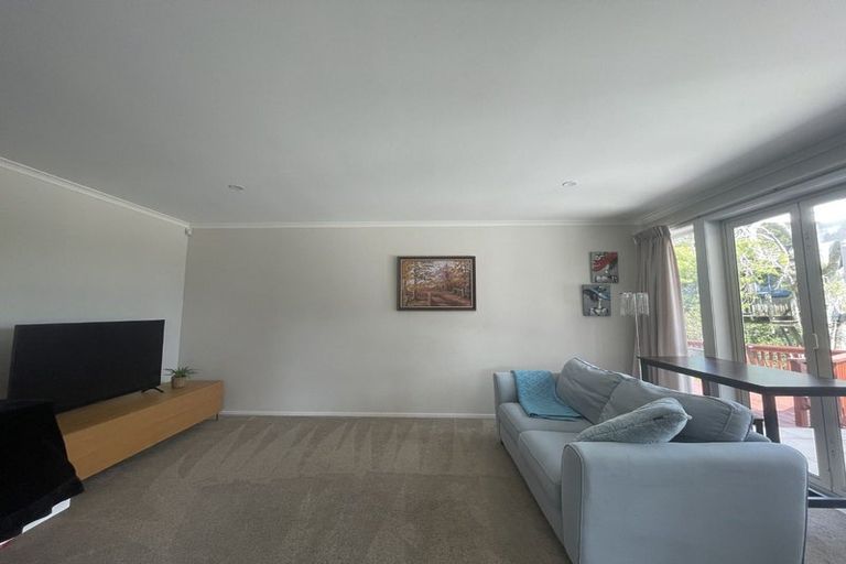 Photo of property in 88 Schnapper Rock Road, Schnapper Rock, Auckland, 0632