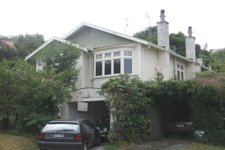 Photo of property in 14 Pembroke Road, Northland, Wellington, 6012