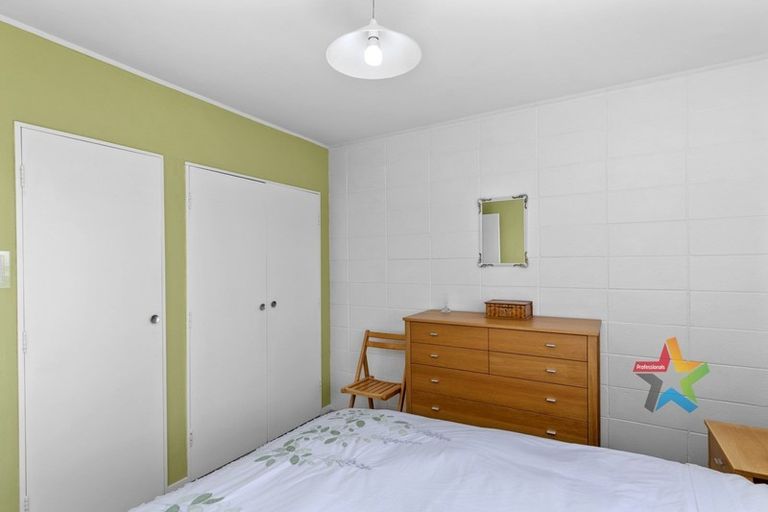 Photo of property in 2/1 Mana Street, Vogeltown, Wellington, 6021