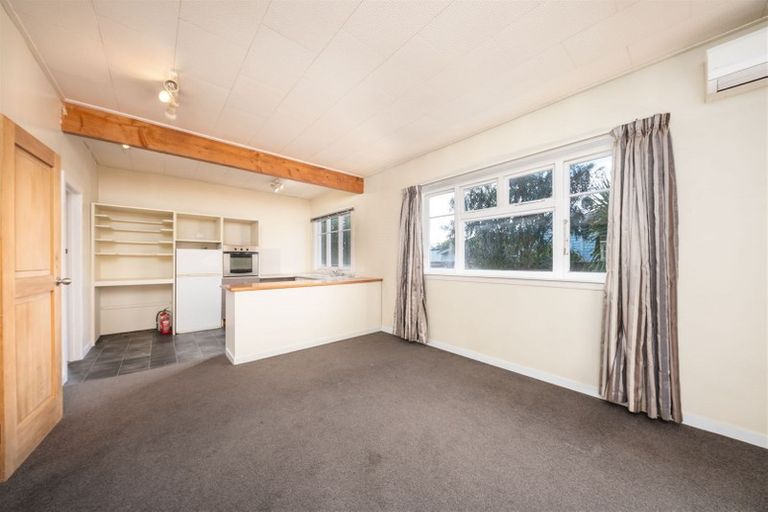 Photo of property in 20 Aorangi Road, Bryndwr, Christchurch, 8053