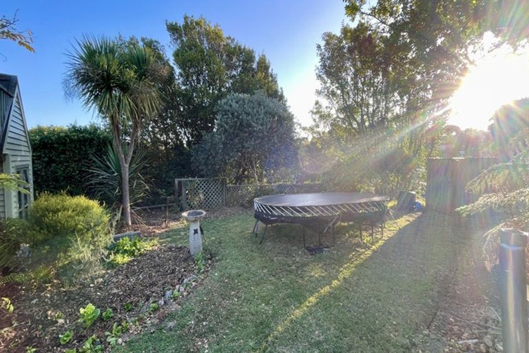 Photo of property in 73 Glen Road, Raumati South, Paraparaumu, 5032