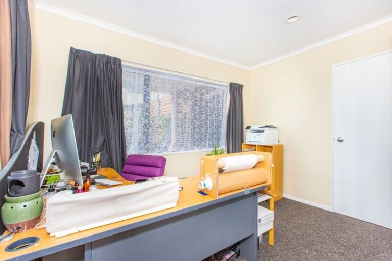 Photo of property in 43 Western Heights Drive, Western Heights, Hamilton, 3200