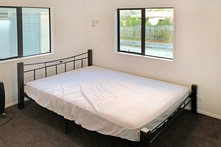 Photo of property in 32b Remarkables Crescent, Frankton, Queenstown, 9300