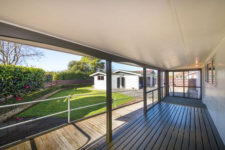 Photo of property in 5 Carter Crescent, Awapuni, Palmerston North, 4412