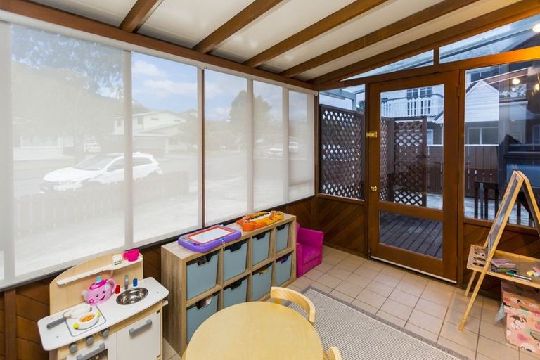 Photo of property in 46 Holdsworth Avenue, Trentham, Upper Hutt, 5018