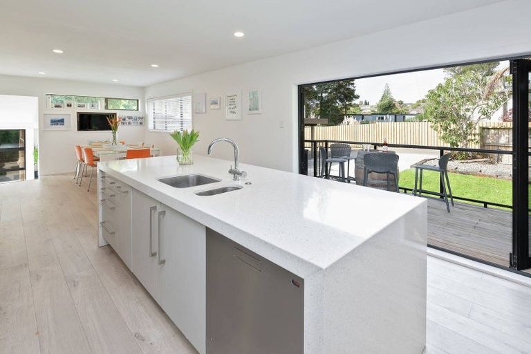 Photo of property in 49 Union Road, Howick, Auckland, 2014