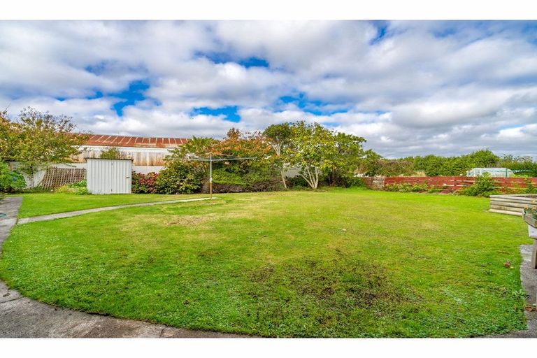 Photo of property in 11 Scott Street, Tuatapere, 9620